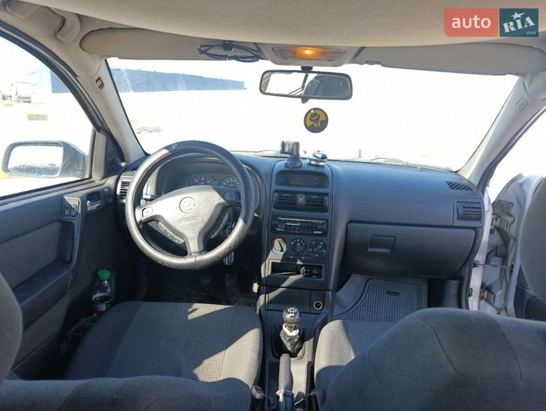 Хэтчбек Opel Astra 2002 в Львове