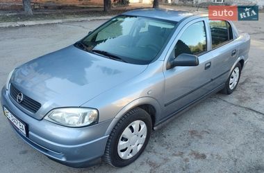 Седан Opel Astra 2007 в Львові