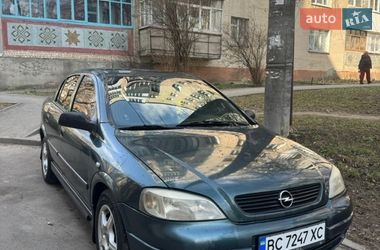 Седан Opel Astra 2005 в Хмельницком
