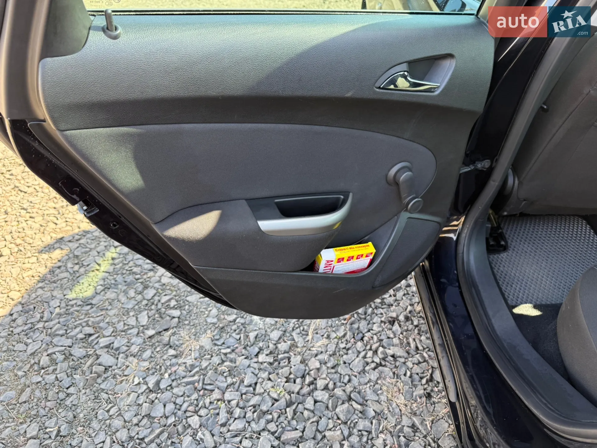 2011 Opel Astra - мініатюра 16