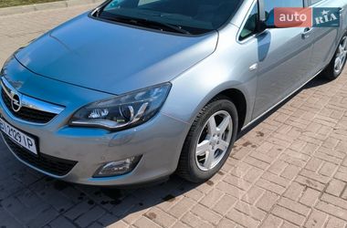 Хетчбек Opel Astra 2010 в Полтаві