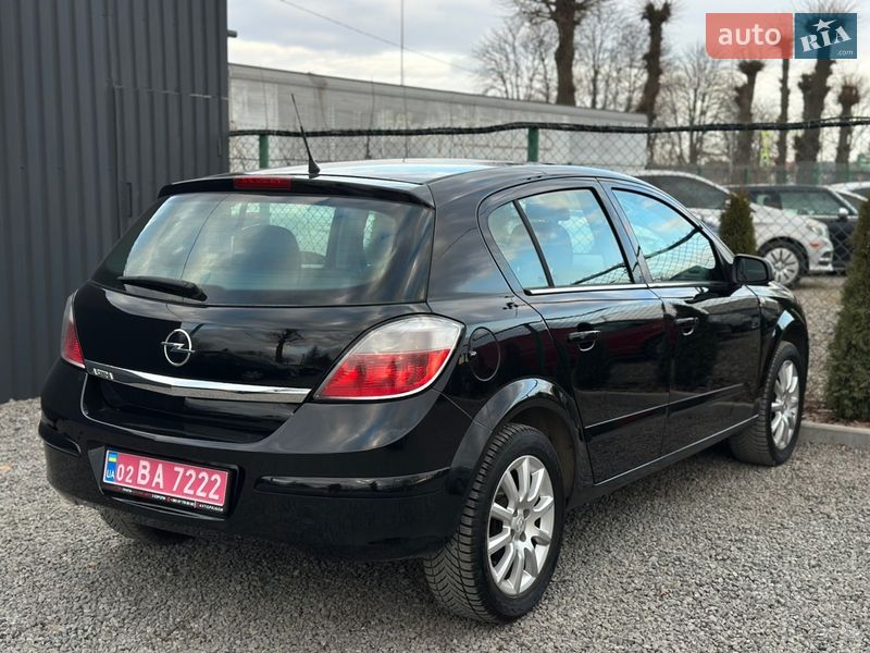 Хэтчбек Opel Astra 2004 в Виннице
