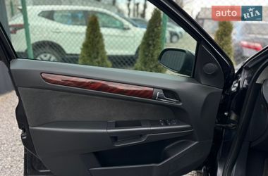 Хэтчбек Opel Astra 2004 в Виннице