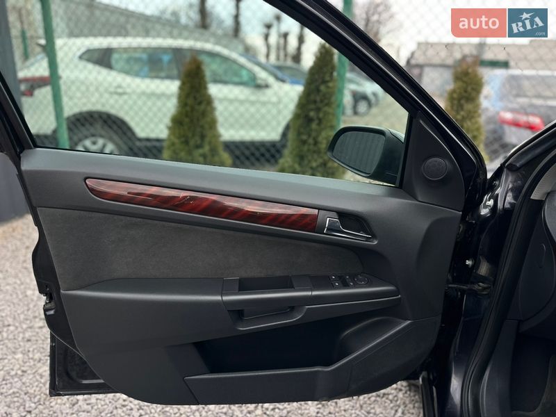Хэтчбек Opel Astra 2004 в Виннице