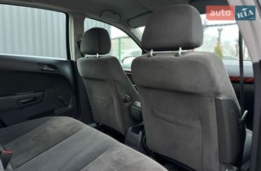 Хэтчбек Opel Astra 2004 в Виннице