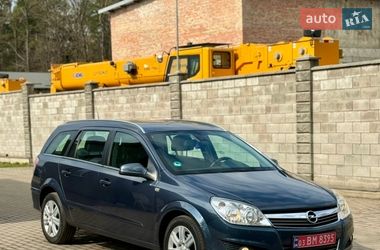 Универсал Opel Astra 2008 в Луцке