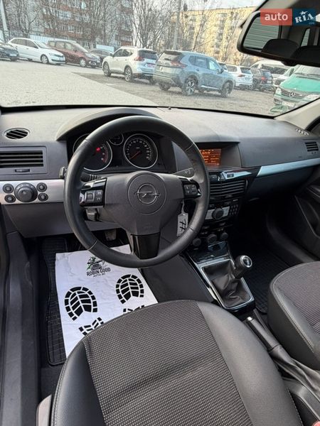 Универсал Opel Astra 2009 в Белой Церкви