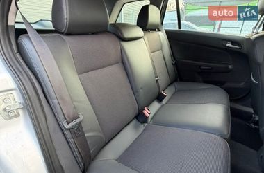 Универсал Opel Astra 2009 в Белой Церкви