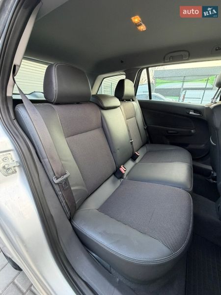 Универсал Opel Astra 2009 в Белой Церкви