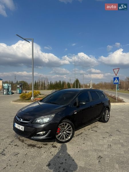 Универсал Opel Astra 2013 в Шептицькому фото Универсал Opel Astra 2013 в Шептицькому