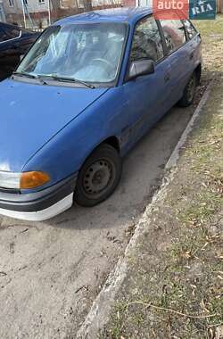 Хэтчбек Opel Astra 1992 в Чернигове