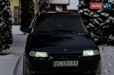 Хетчбек Opel Astra 1994 в Сколе
