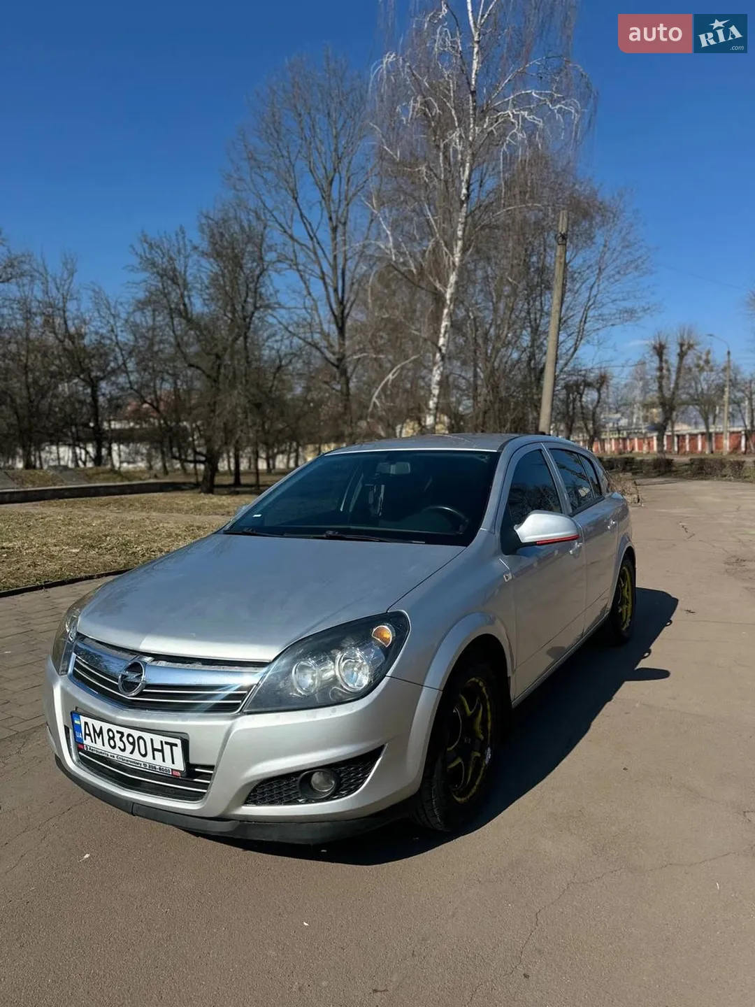 2012 Opel Astra - фото 1
