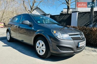 Хэтчбек Opel Astra 2009 в Киеве