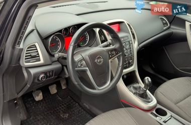 Универсал Opel Astra 2011 в Звягеле