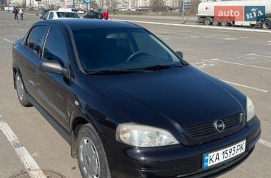 Седан Opel Astra 2006 в Києві