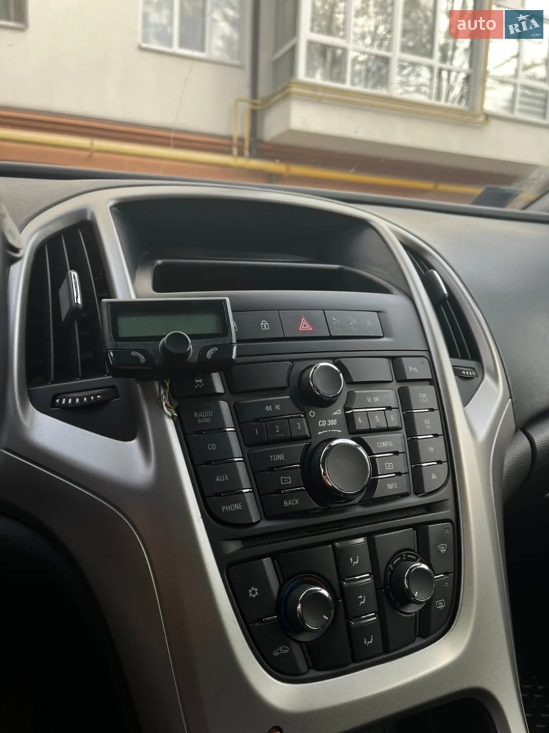 2011 Opel Astra - мініатюра 14