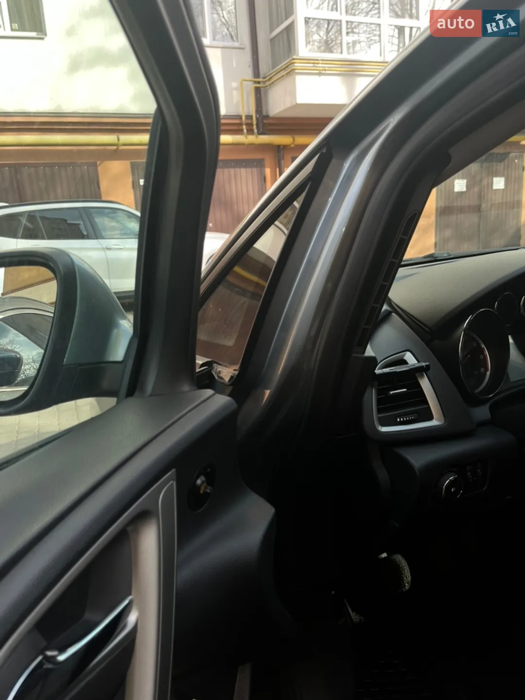 2011 Opel Astra - мініатюра 21