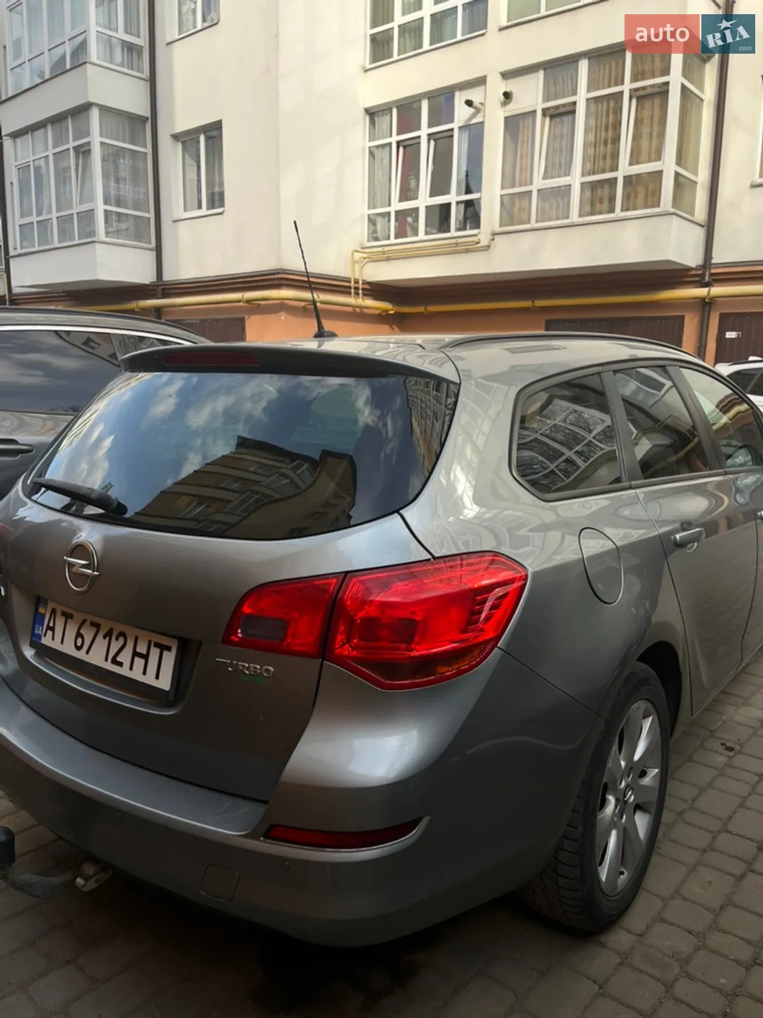 2011 Opel Astra - мініатюра 28