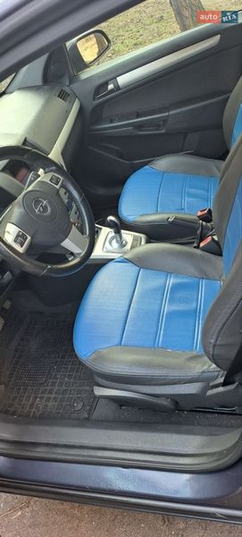 Хэтчбек Opel Astra 2007 в Киеве