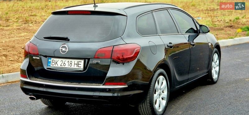 Универсал Opel Astra 2014 в Ровно фото 5 Универсал Opel Astra 2014 в Ровно