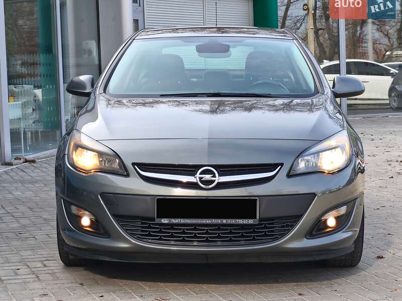 Седан Opel Astra 2019 в Дніпрі фото 3 Седан Opel Astra 2019 в Дніпрі