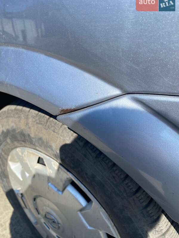 Седан Opel Astra 2006 в Днепре