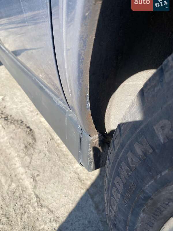 Седан Opel Astra 2006 в Днепре