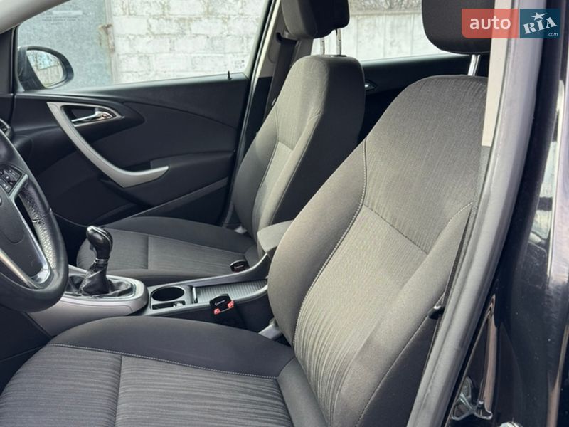 Хэтчбек Opel Astra 2010 в Слобожанском