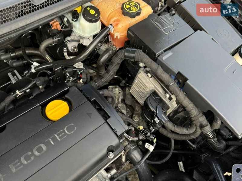 Хэтчбек Opel Astra 2010 в Слобожанском