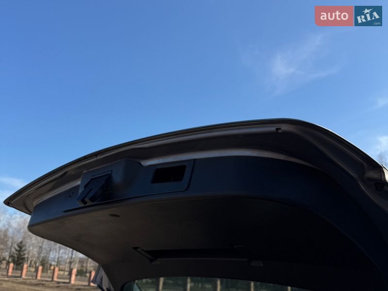 Універсал Opel Astra 2009 в Полтаві