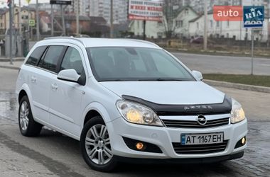 Универсал Opel Astra 2009 в Хмельницком