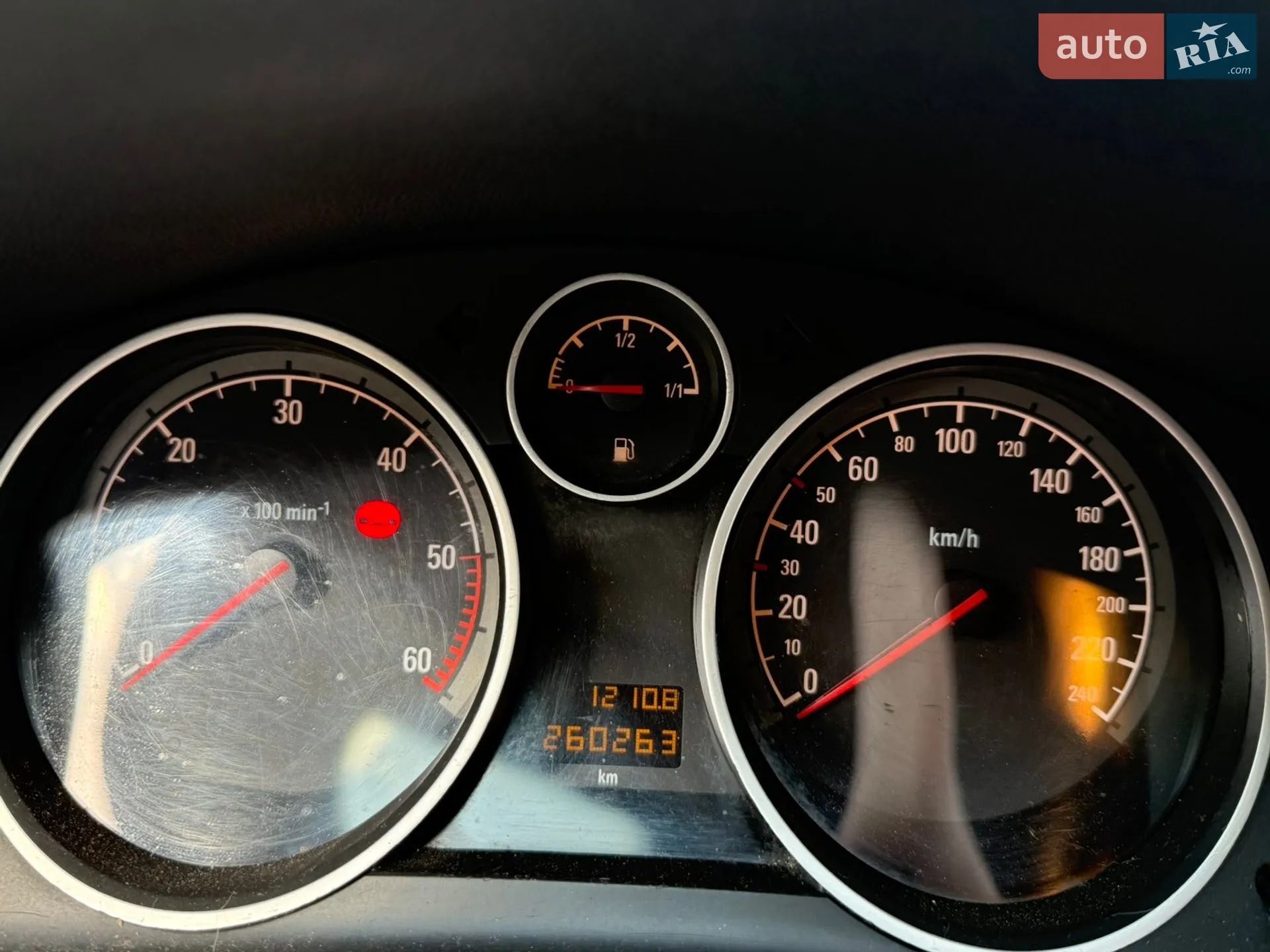 2010 Opel Astra - мініатюра 16