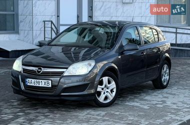 Хэтчбек Opel Astra 2008 в Полтаве