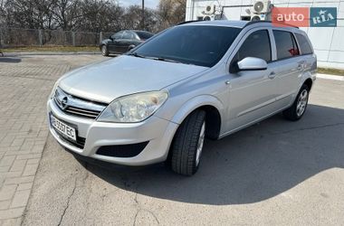 Универсал Opel Astra 2007 в Виннице