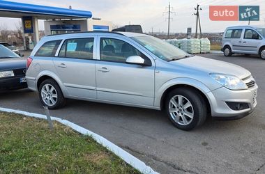 Универсал Opel Astra 2008 в Ровно