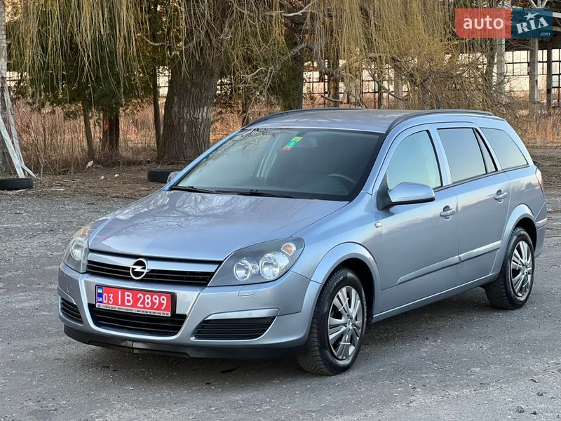 Универсал Opel Astra 2005 в Луцке