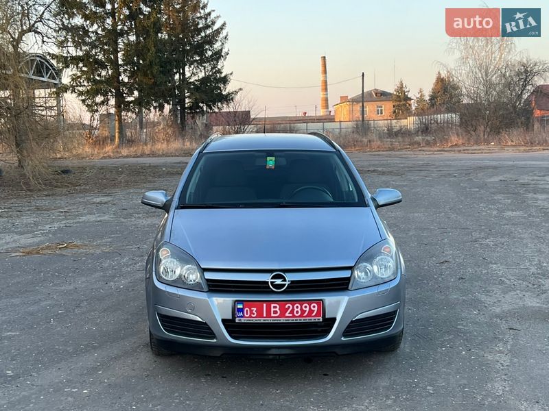Универсал Opel Astra 2005 в Луцке