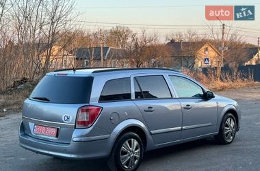 Универсал Opel Astra 2005 в Луцке