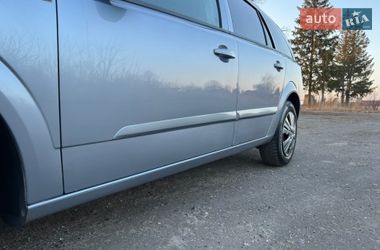 Универсал Opel Astra 2005 в Луцке