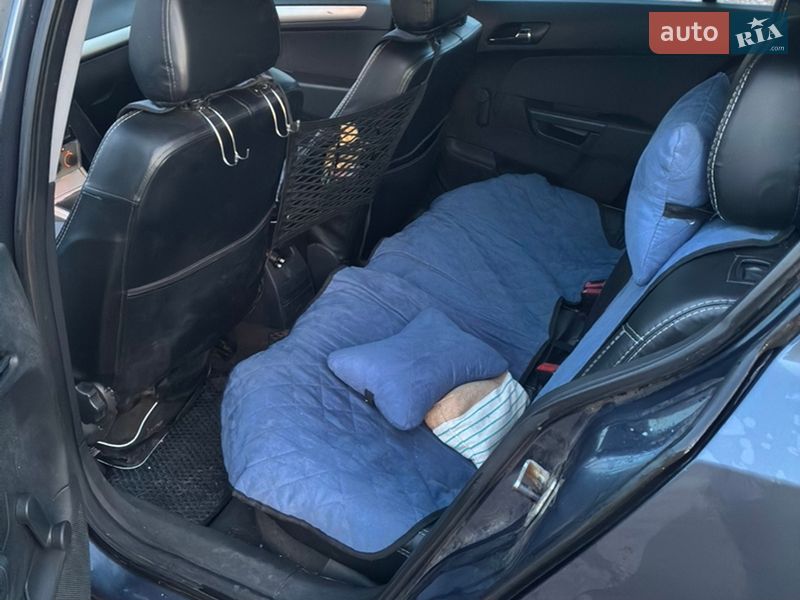 Хетчбек Opel Astra 2007 в Києві фото 10 Хетчбек Opel Astra 2007 в Києві