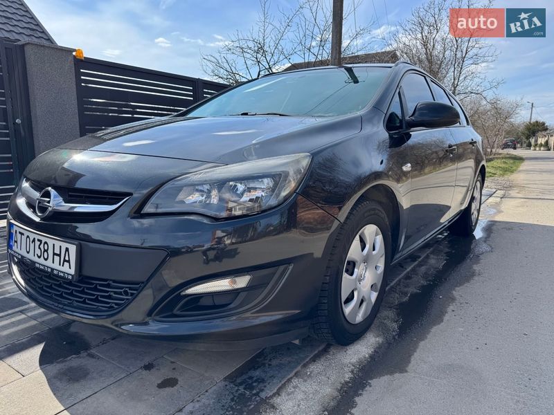 Opel Astra 2015