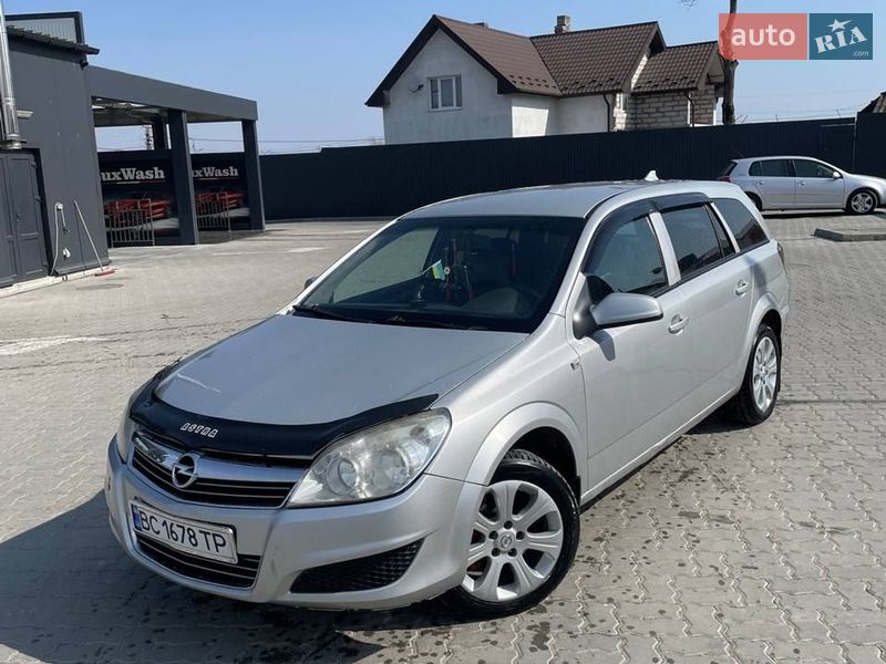 Opel Astra 2009