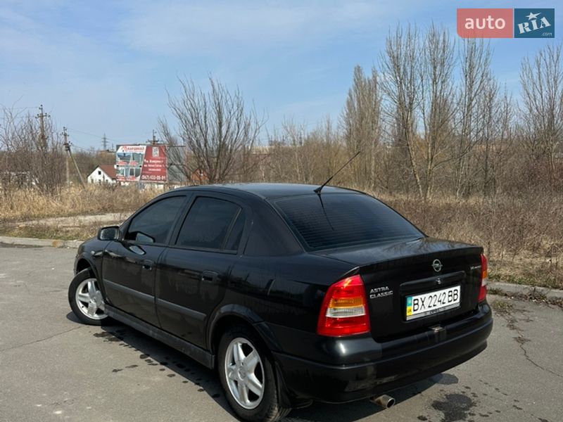 Седан Opel Astra 2006 в Виннице