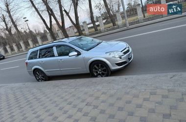 Універсал Opel Astra 2009 в Путивлі