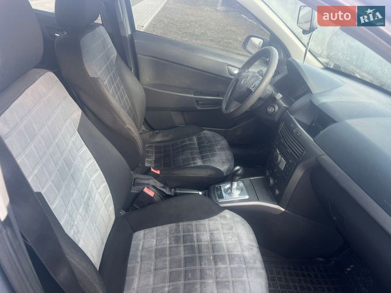 Хэтчбек Opel Astra 2005 в Белой Церкви фото 7 Хэтчбек Opel Astra 2005 в Белой Церкви