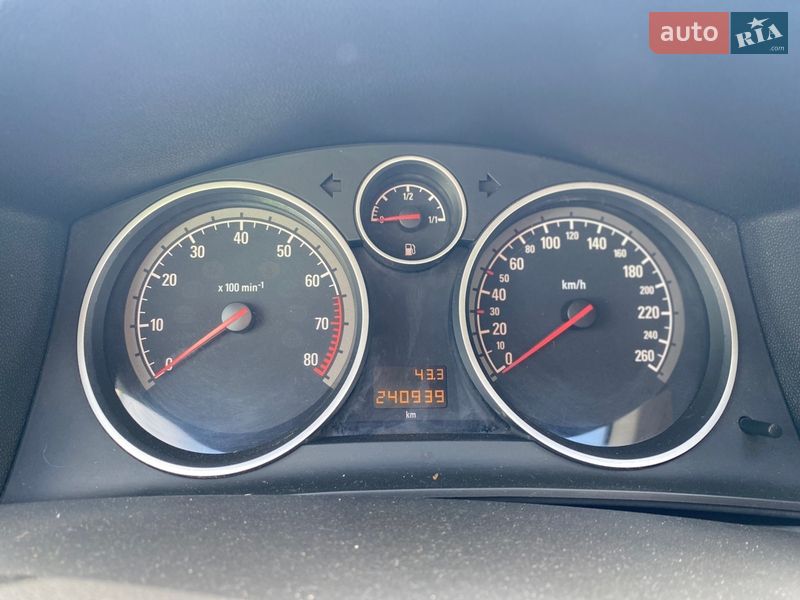 Универсал Opel Astra 2009 в Белой Церкви