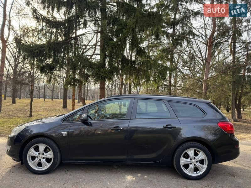 Универсал Opel Astra 2012 в Харькове фото 3 Универсал Opel Astra 2012 в Харькове