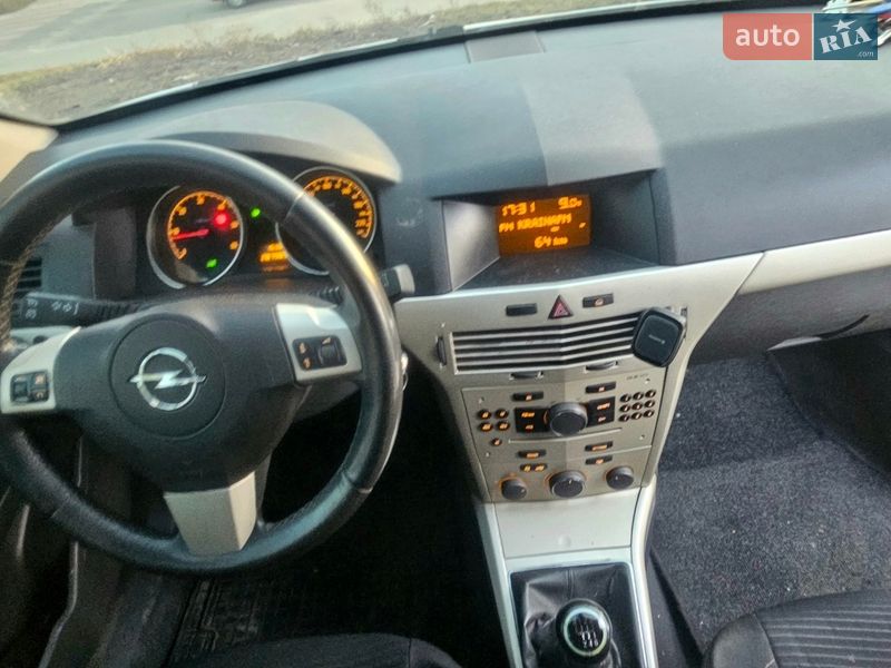Универсал Opel Astra 2008 в Киеве фото 5 Универсал Opel Astra 2008 в Киеве