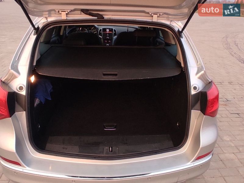 Универсал Opel Astra 2015 в Жвирке фото 5 Универсал Opel Astra 2015 в Жвирке